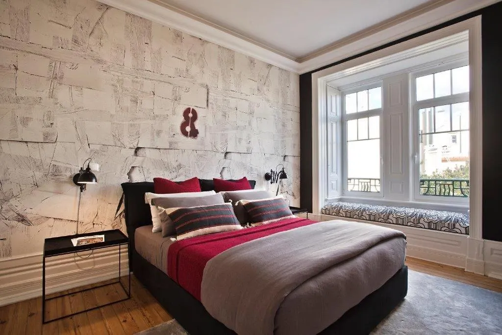 Stylish Estrela Apartment By Lovelystay Lisbona